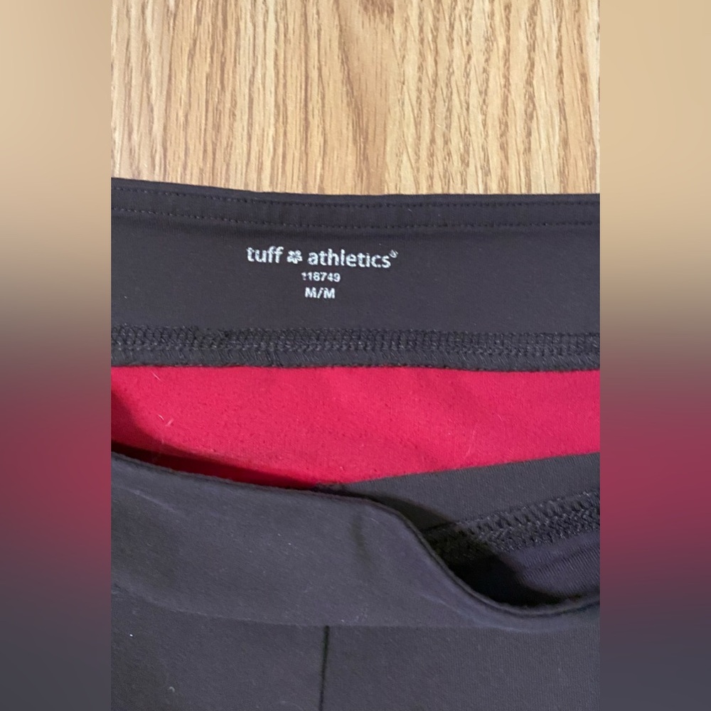 Sz M Tuff Athletics Chocolate Brown and Red Leggings - Picture 2 of 6